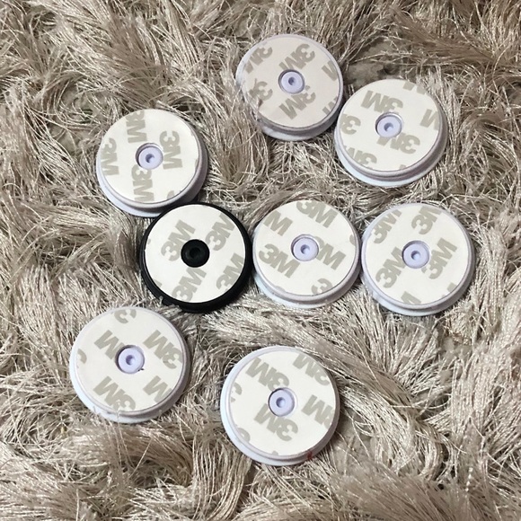 NEW Pop Sockets - Picture 6 of 6